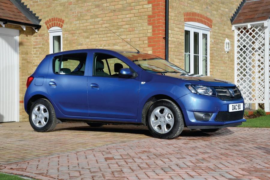  Dacia Sandero Laureate 2013 года  (UK) (фото 14 из 24)